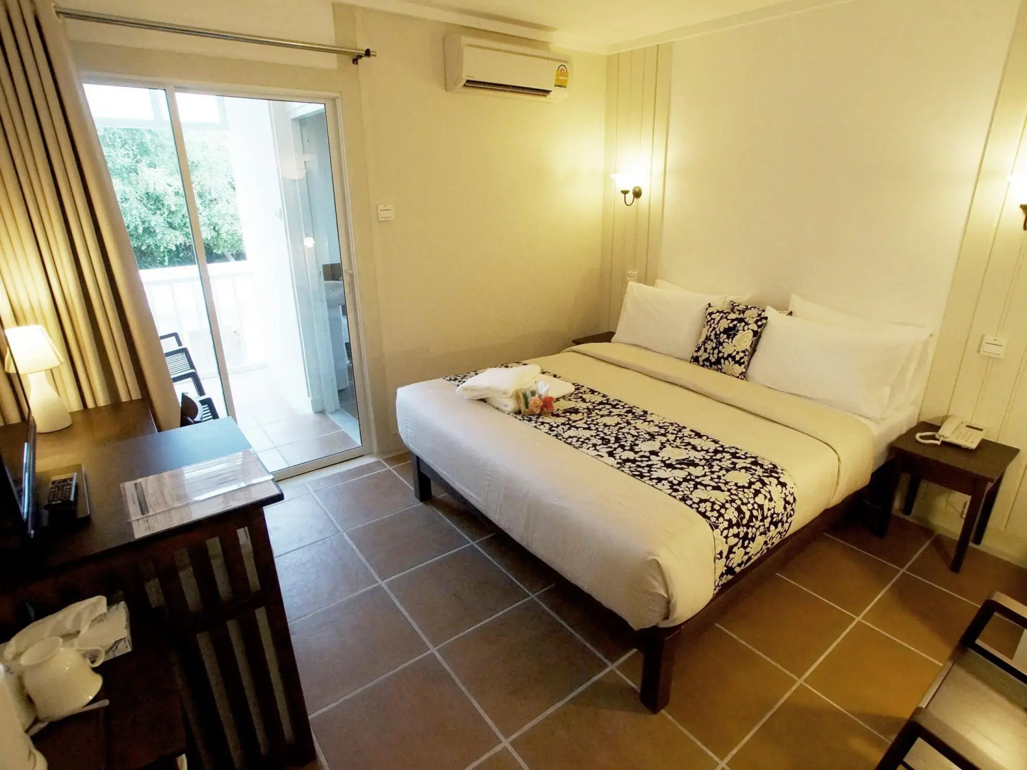 Baan Pimpisa Bangsaray Boutique Residence