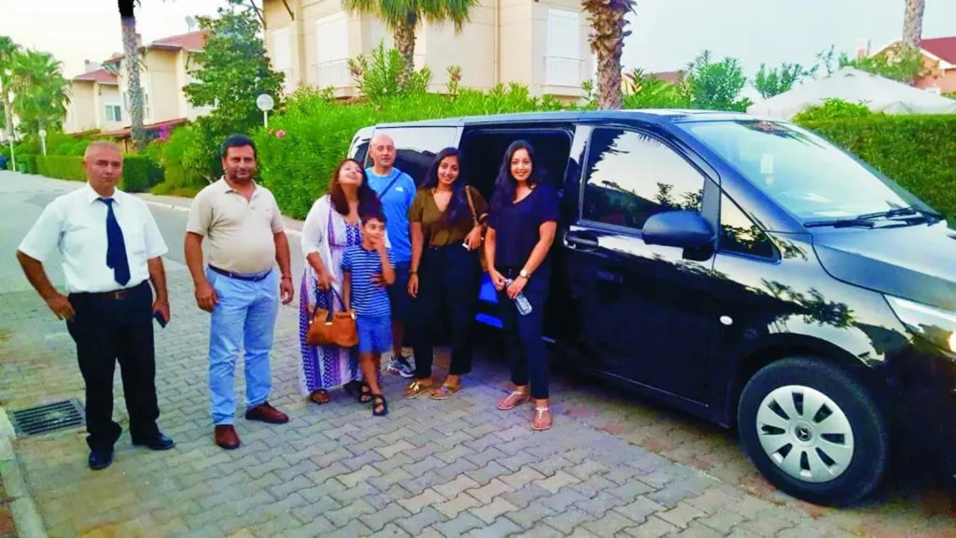 Paradise Town Villa ART