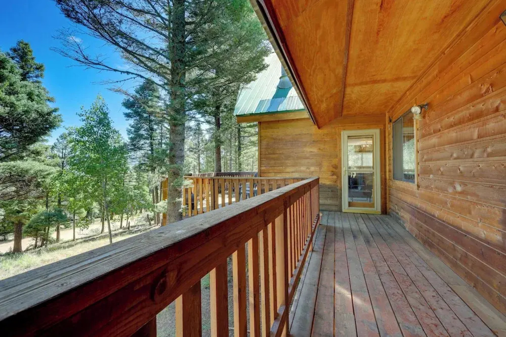 Stylish Angel Fire Cabin w/ Deck - 2 Mi to Ski Mtn