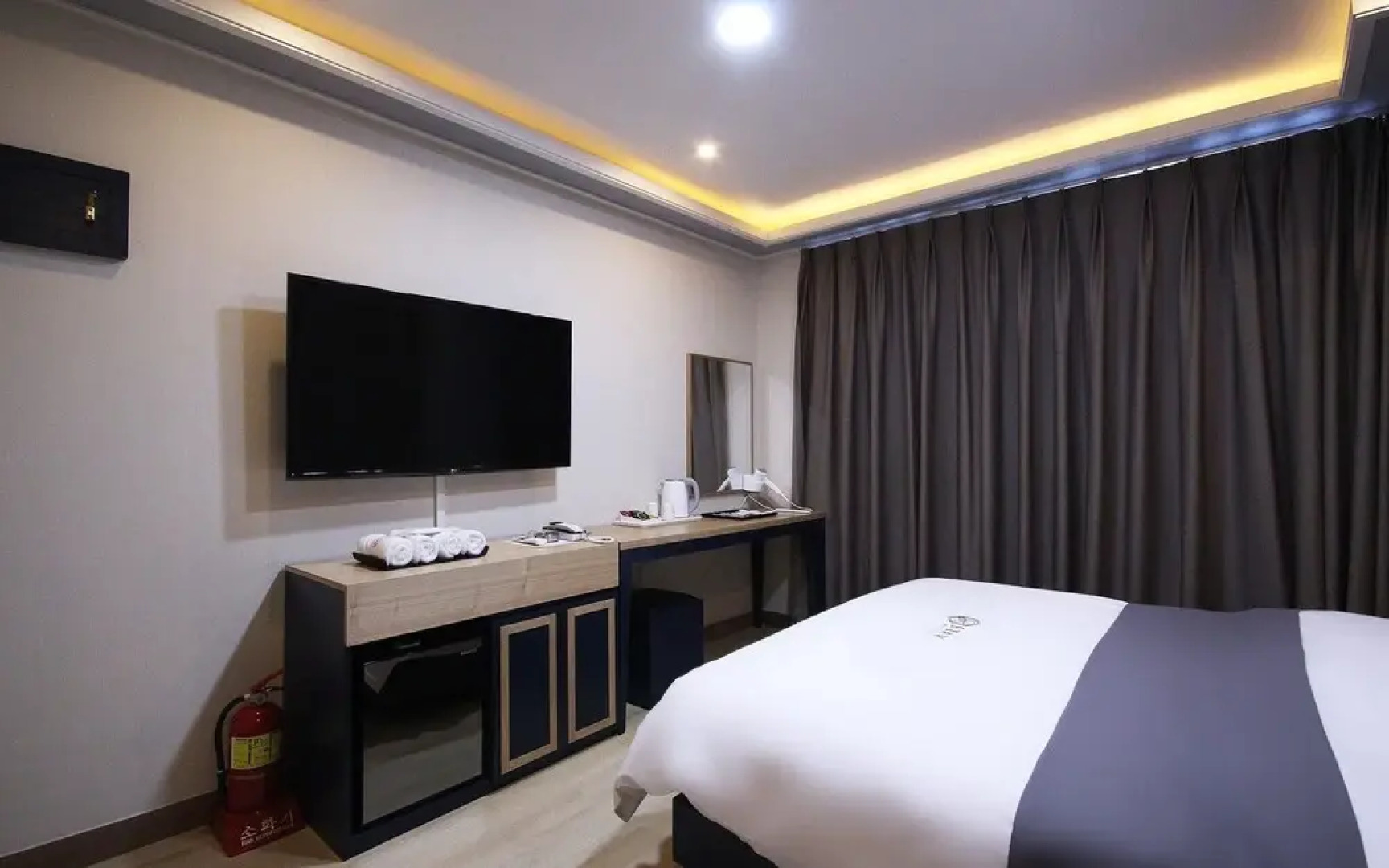 Yeongdeok Ganggu Port Stay