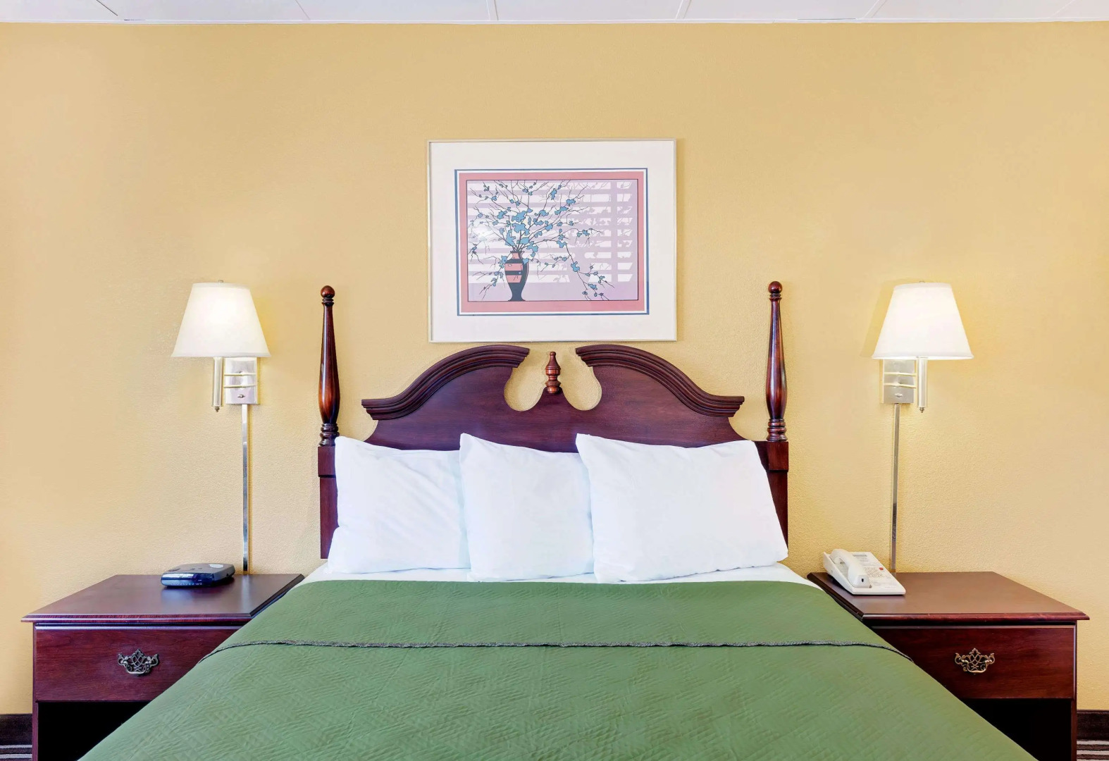 Travelodge by Wyndham Chambersburg