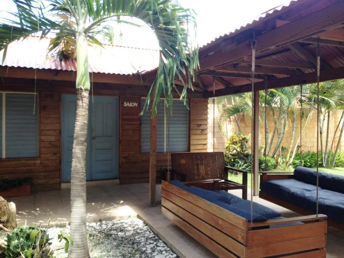 Acuarium Suite Resort