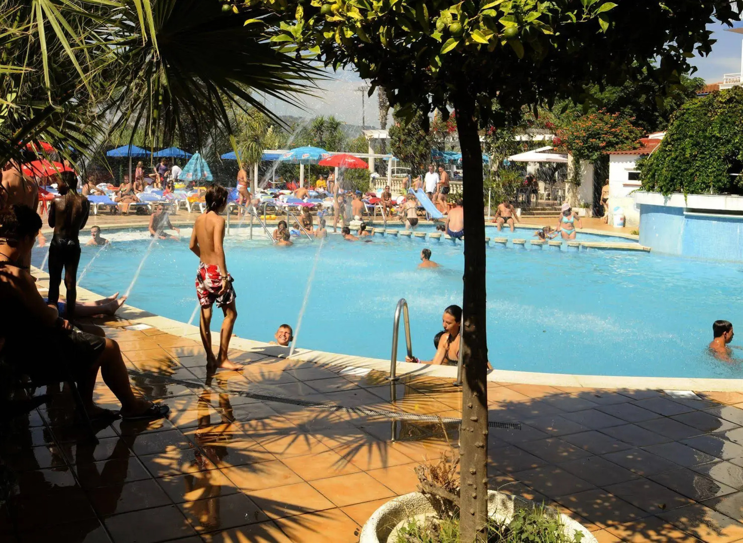 Htop Paradis Park Suites