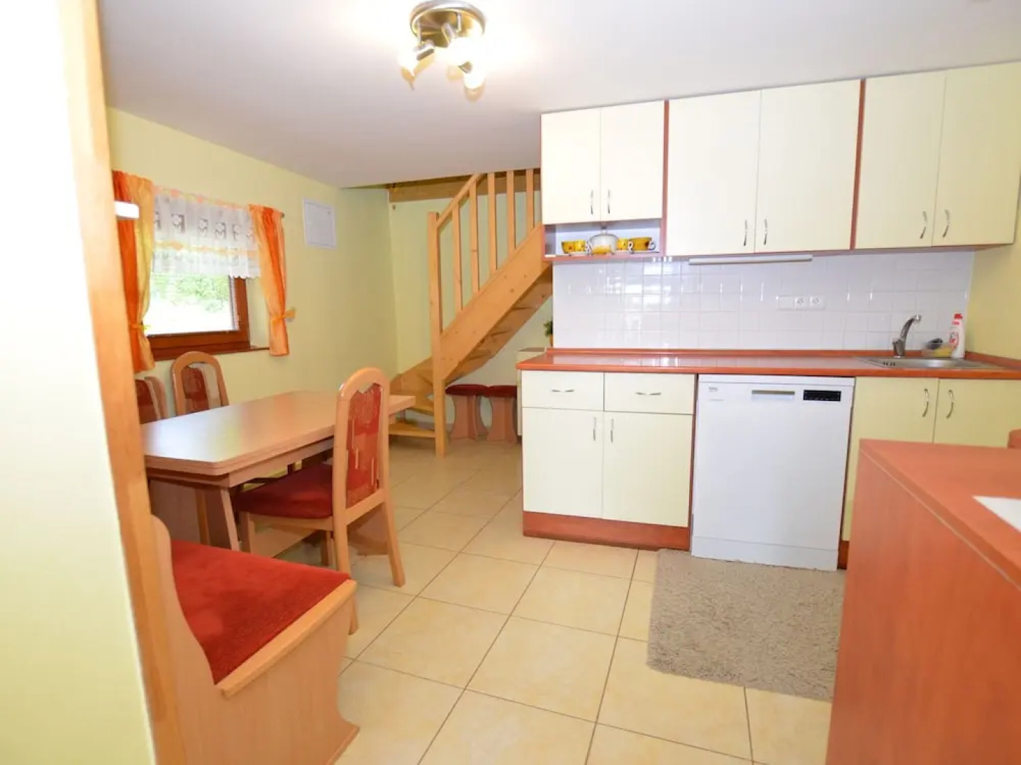 Cozy Chalet in Modrišice With Swimming Pool