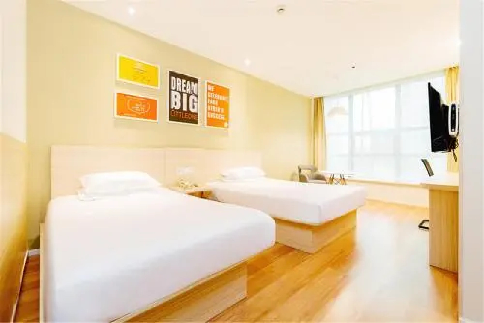 Hanting Guyuan City Government Hotel