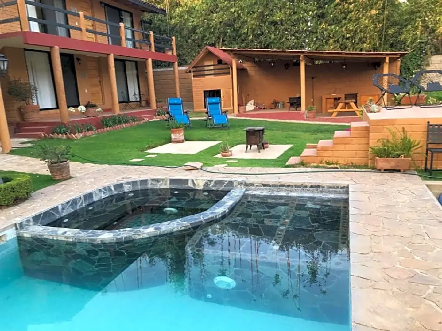 Caba¿as Salamandras del Lago