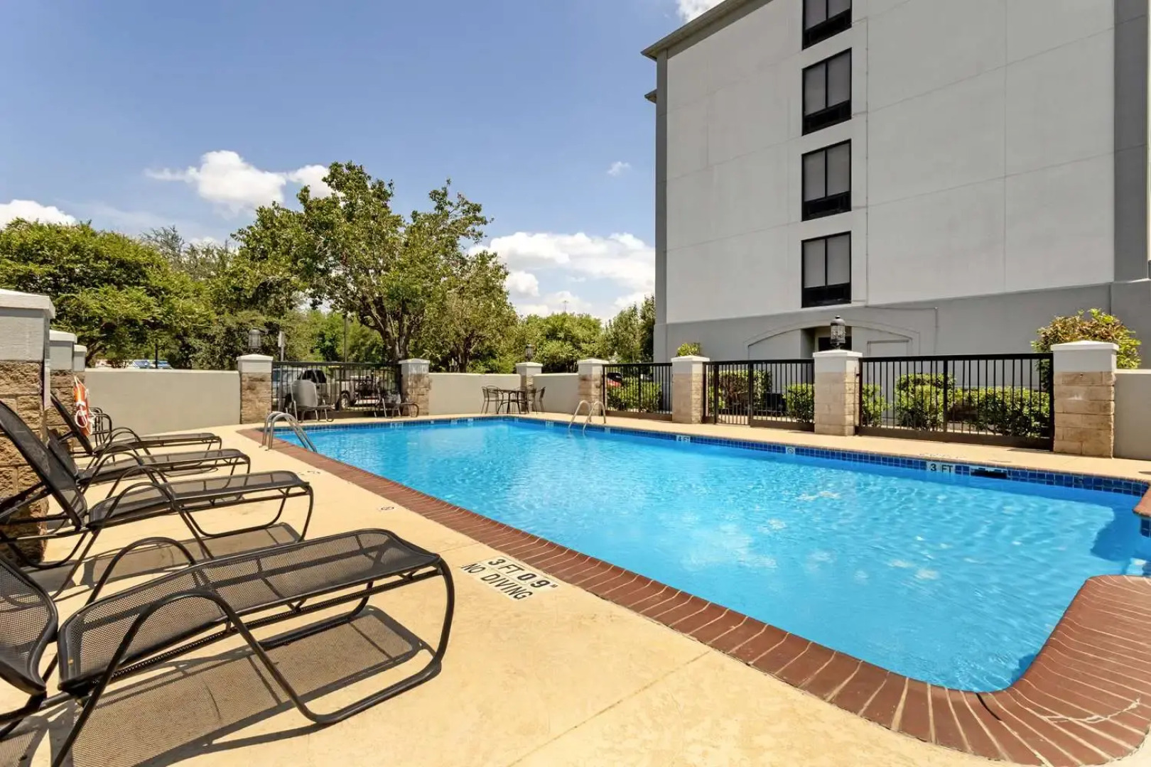 Best Western Plus Sugar Land Houston