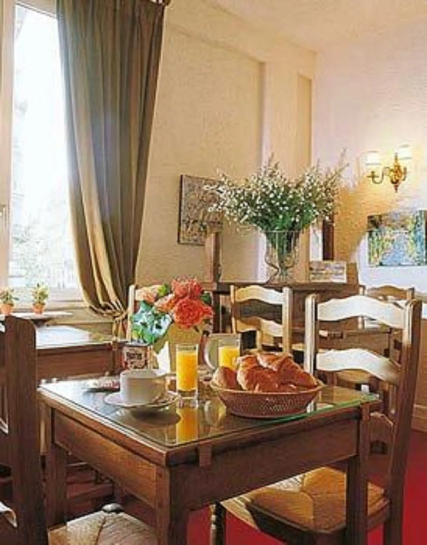 Londres Saint-Honoré Hotel