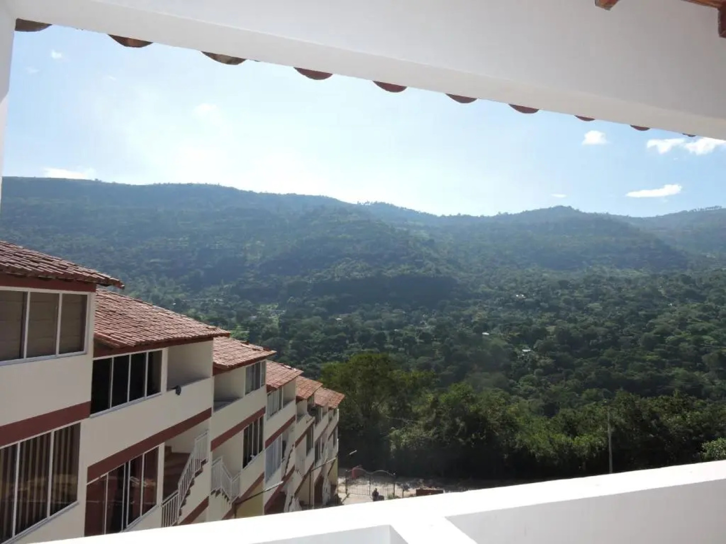 SAN GIl APARTAMENTO VIP CAMPESTRE