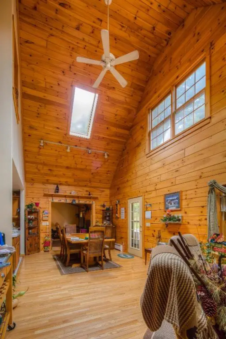 The Old Tioga Inn Bed and Breakfast