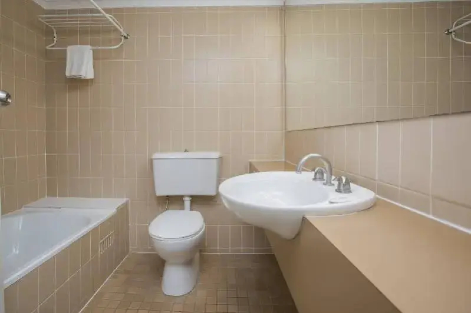 ibis Styles Canberra Eaglehawk Hotel