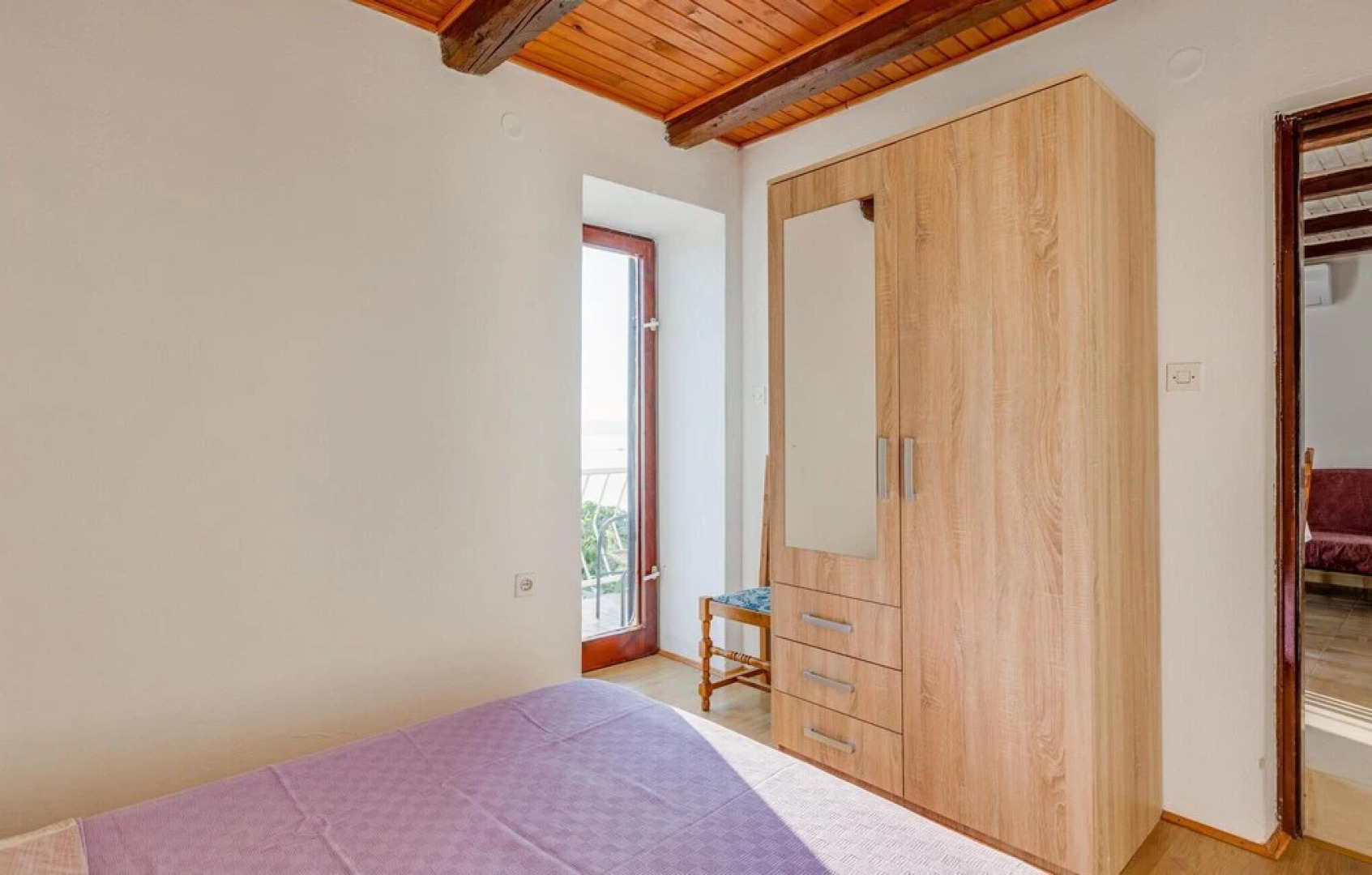 Stunning Apartment in Stara Baska With Wifi and 2 Bedrooms