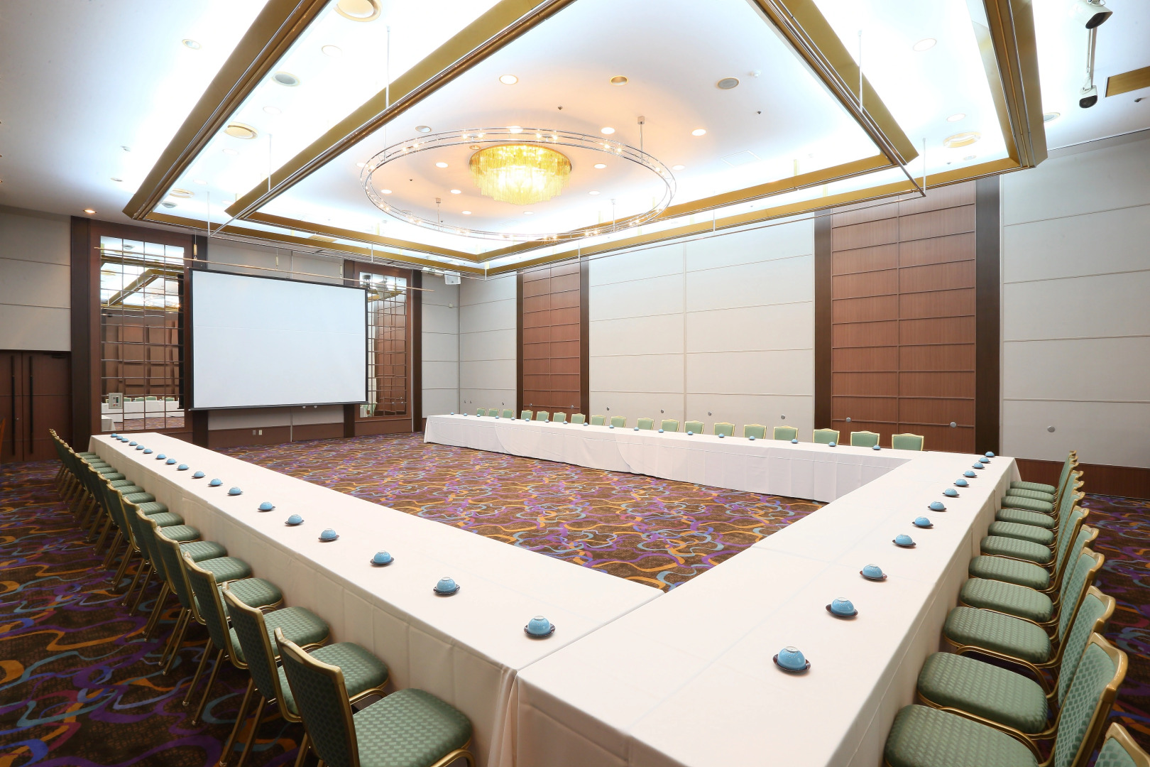 Shin-Osaka Esaka Tokyu REI HOTEL