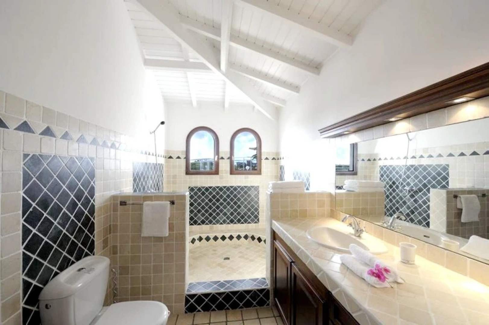 Villa With 5 Bedrooms in Saint Martin, With Wonderful sea View, Privat