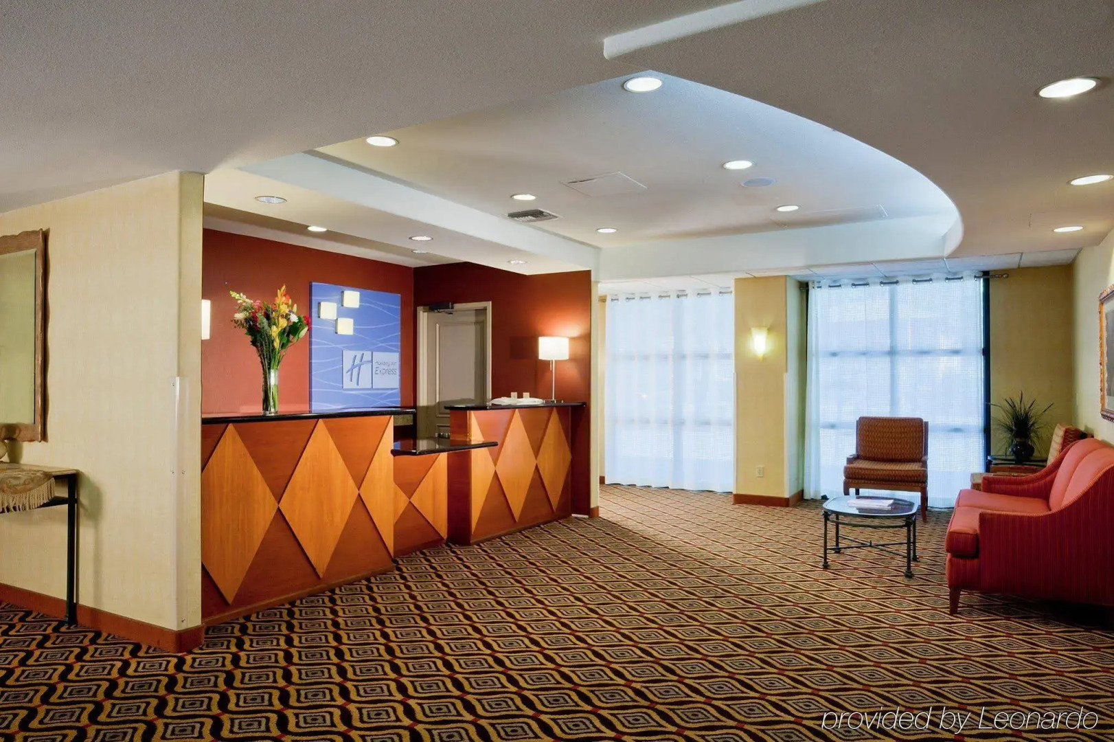 Holiday Inn Express Sacramento Convention Center