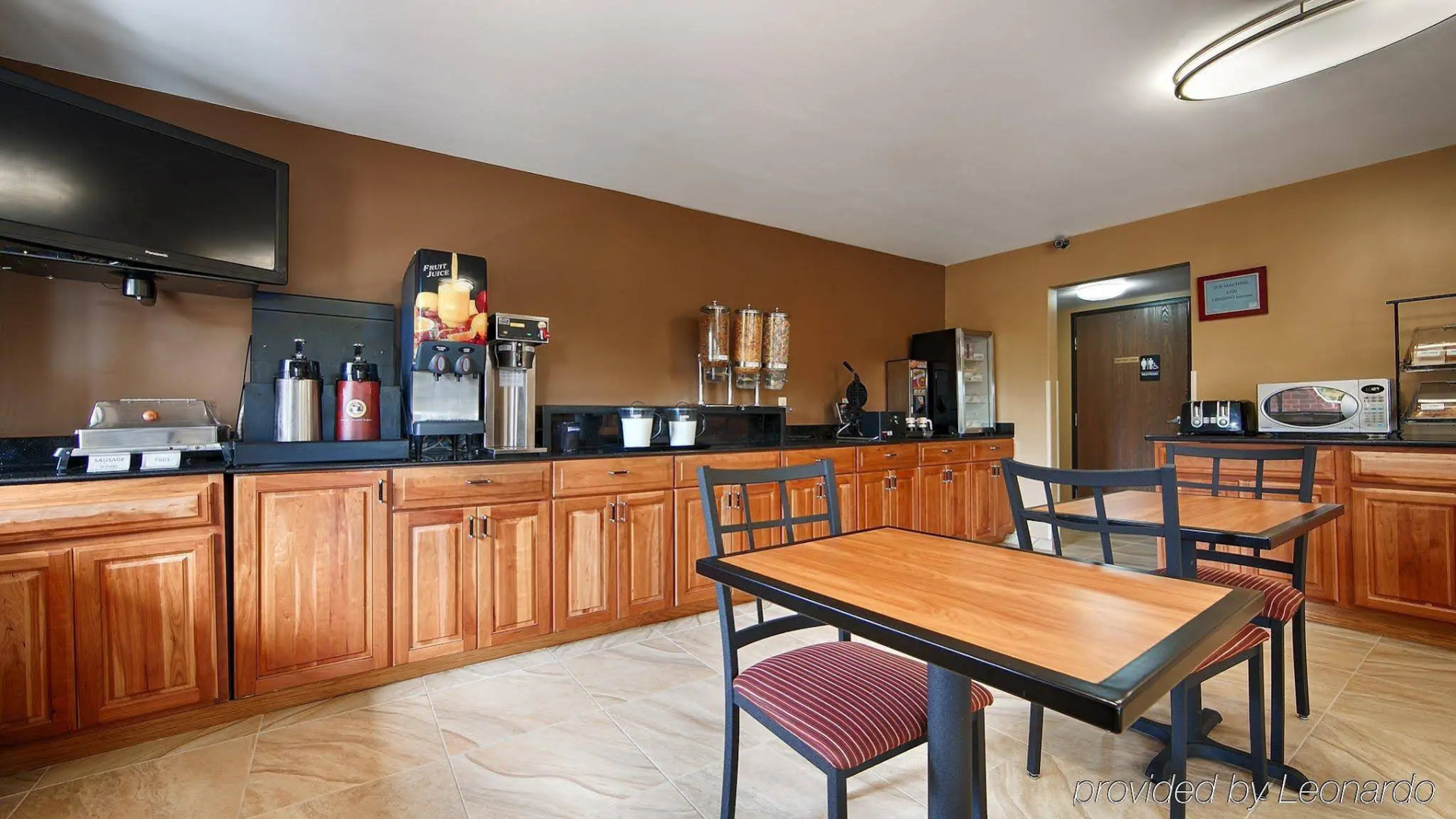 MHO Inn & Suites