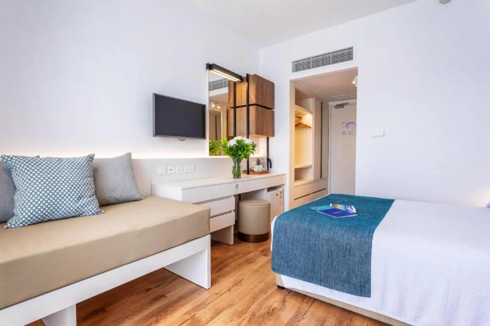 Louis Phaethon Beach Club