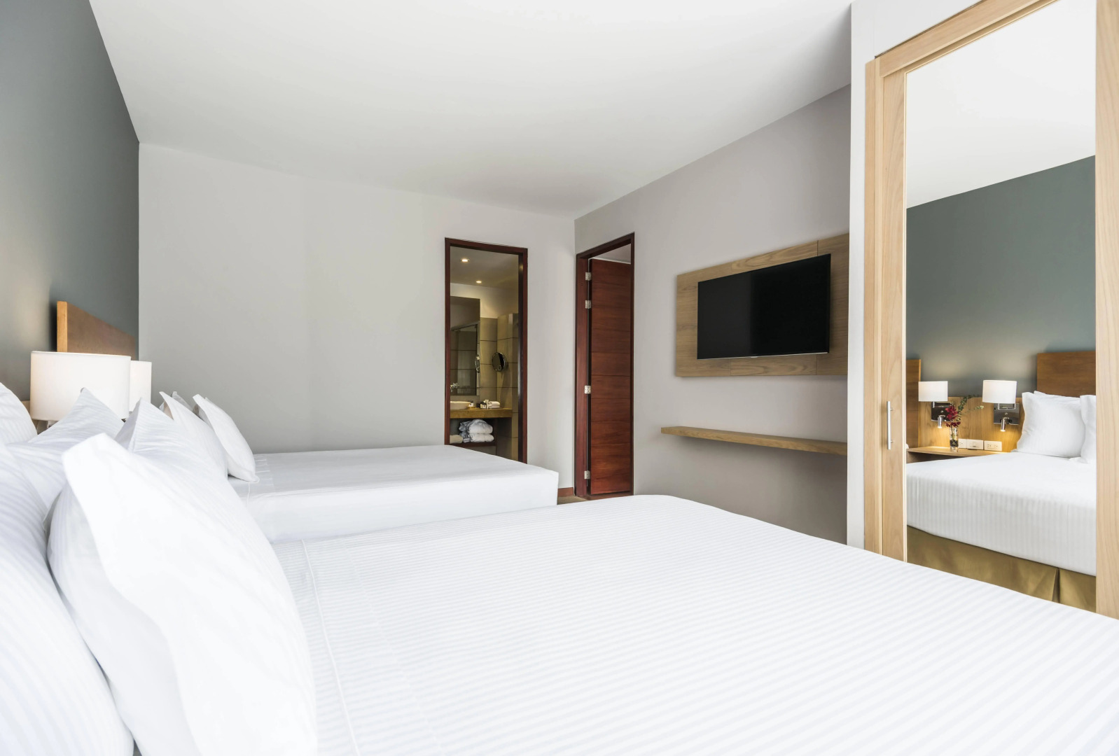 Doubletree By Hilton Bogota Calle 100,Co