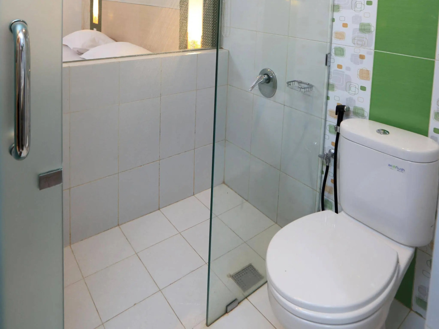 Dewarna Hotel Sutoyo