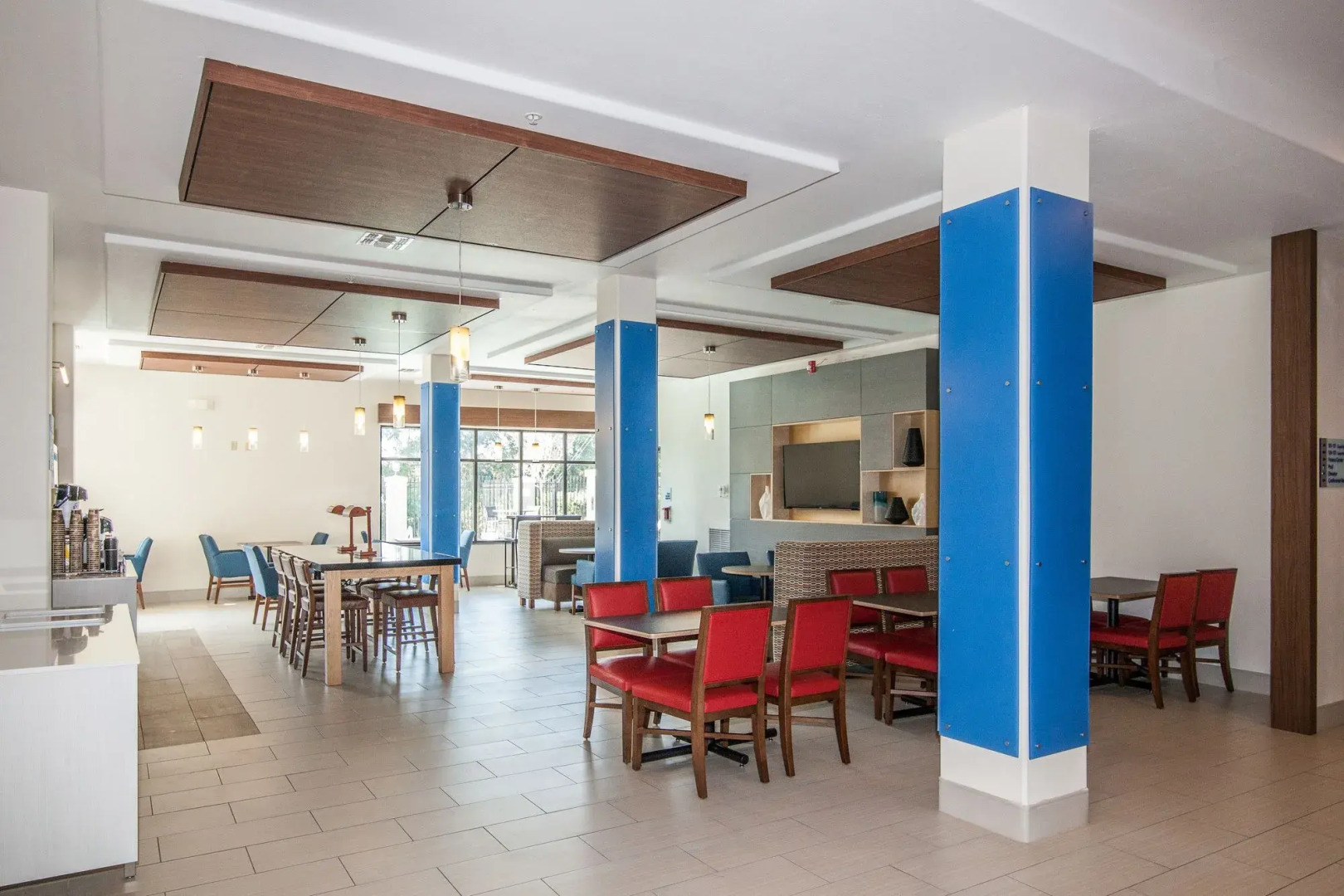 Holiday Inn Express Hotel & Suites Houston-Alvin by IHG