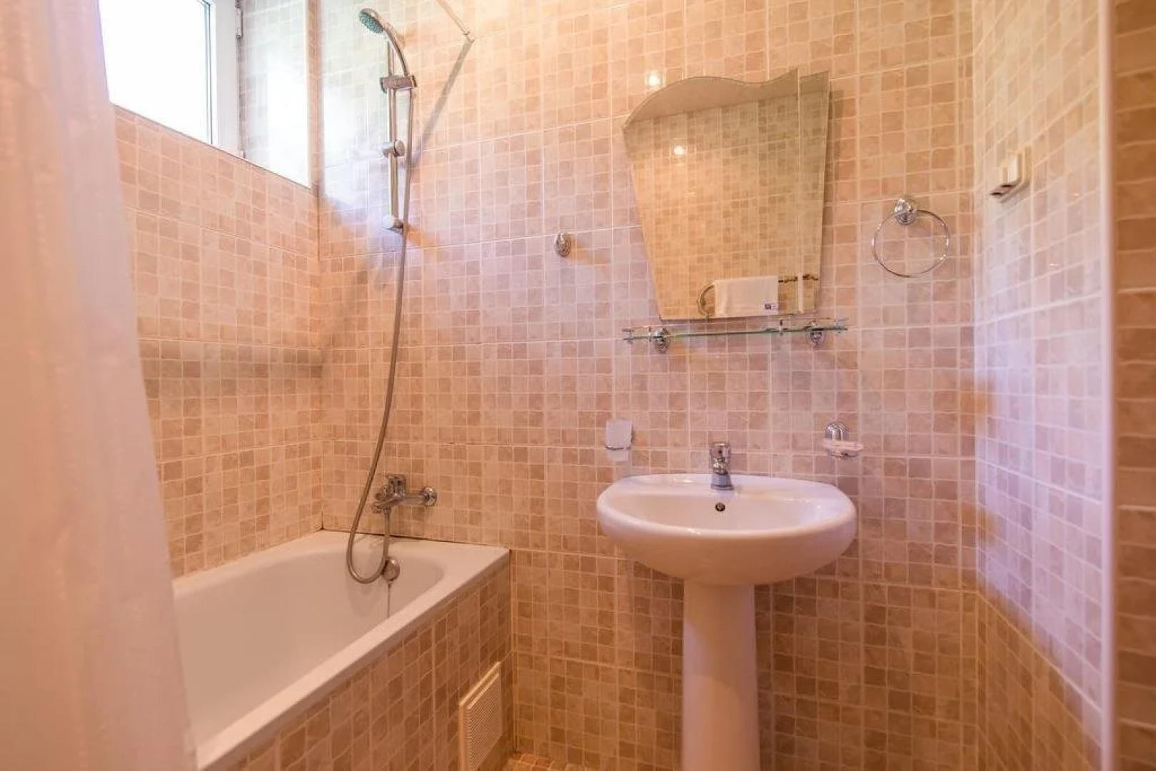 Отель София