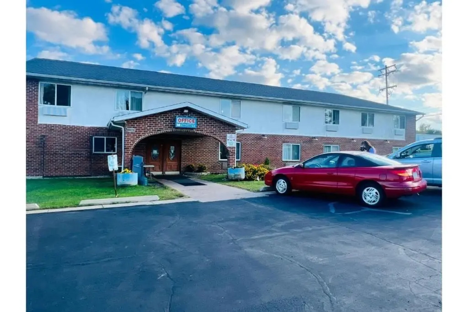 Villa Inn Motel Near Hwy 12 WI Capital O