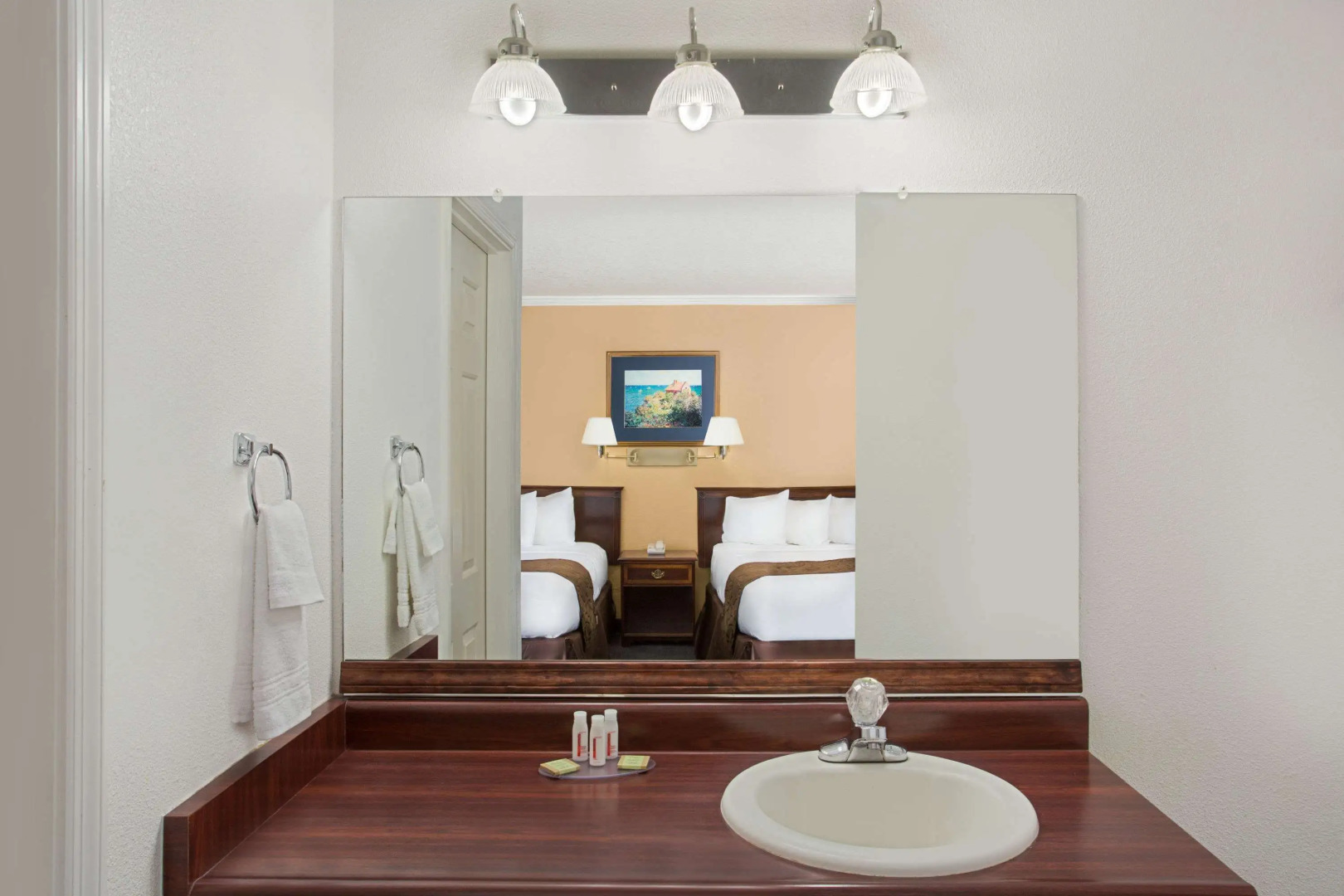 Super 8 by Wyndham Oroville