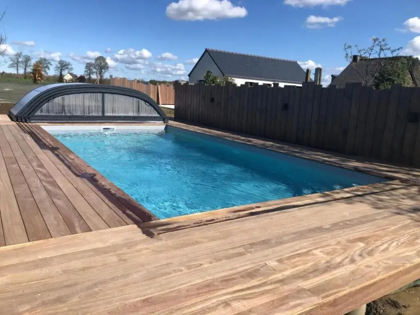 Ardoises Et Agapanthes