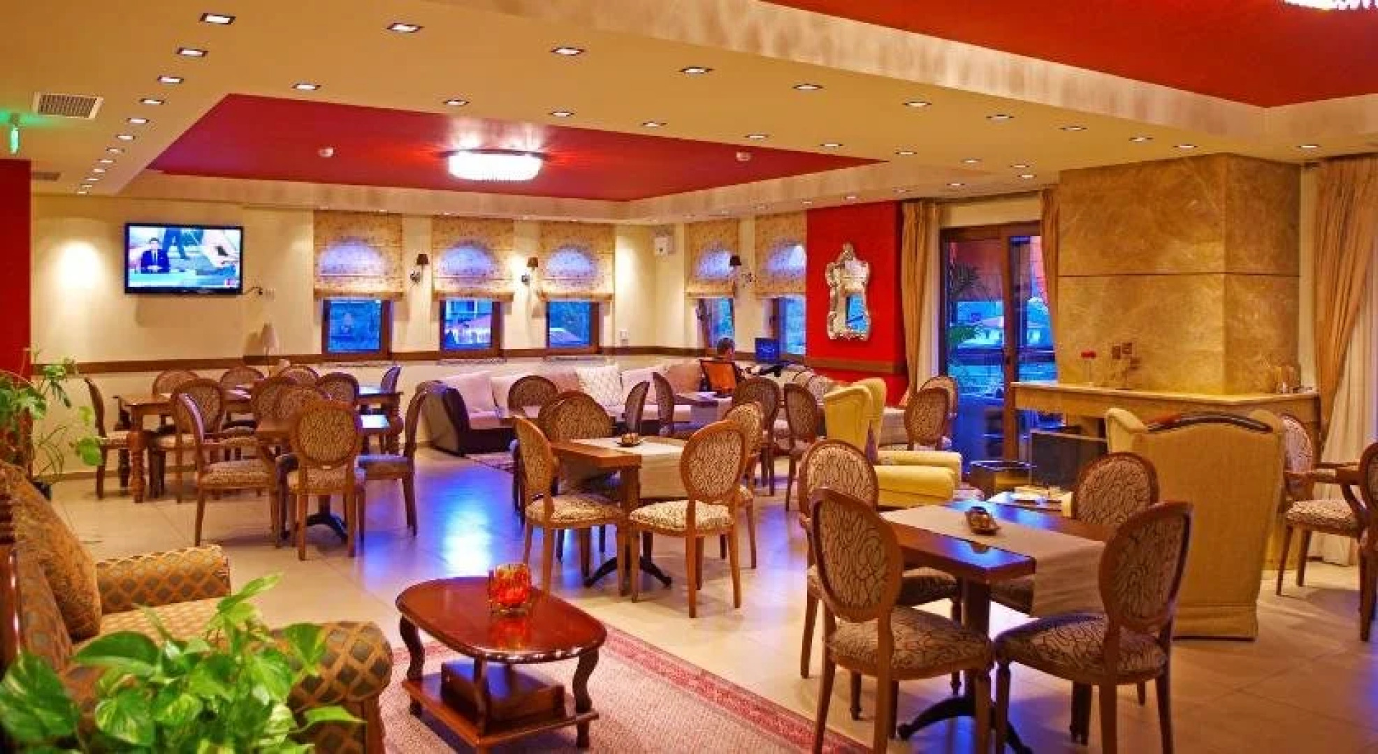 Hotel La Munte Mountain Resort