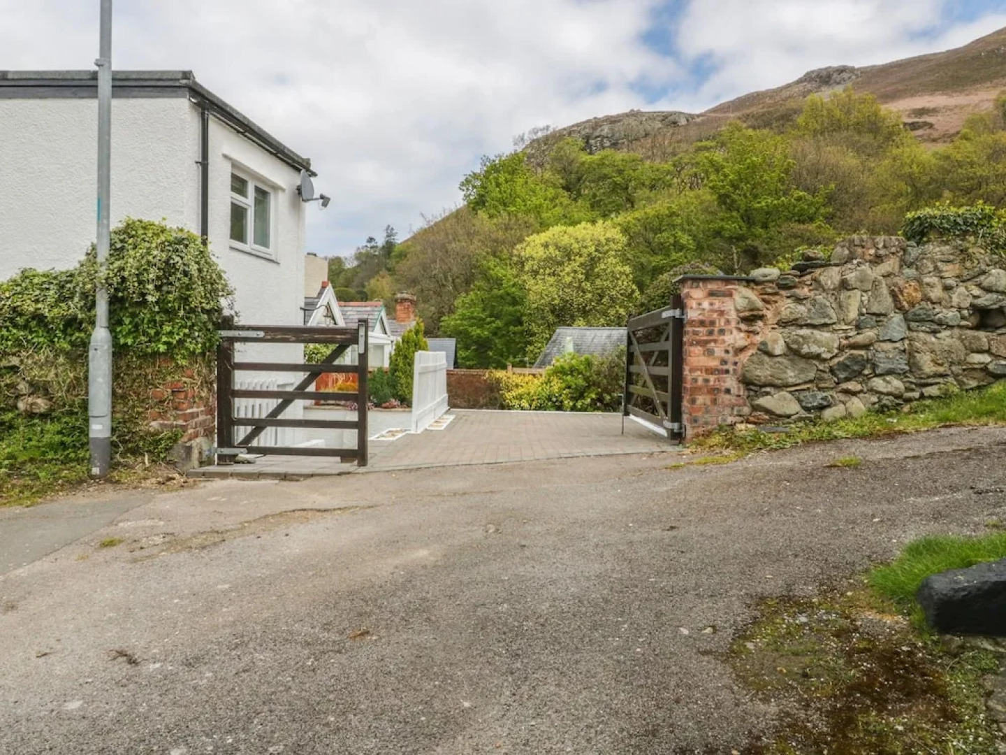 4 Bron Rallt, Penmaenmawr