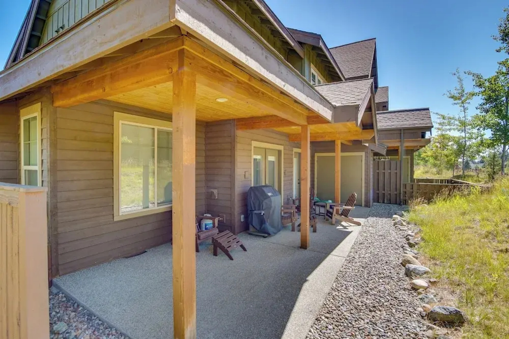 Suncadia Resort Townhome w/ Grill + Fireplace