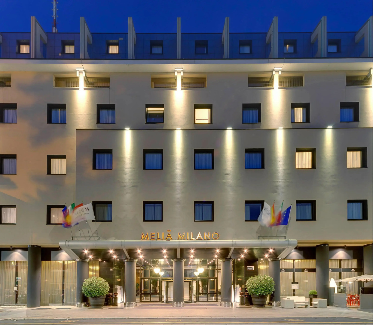 Отель Melia Milano