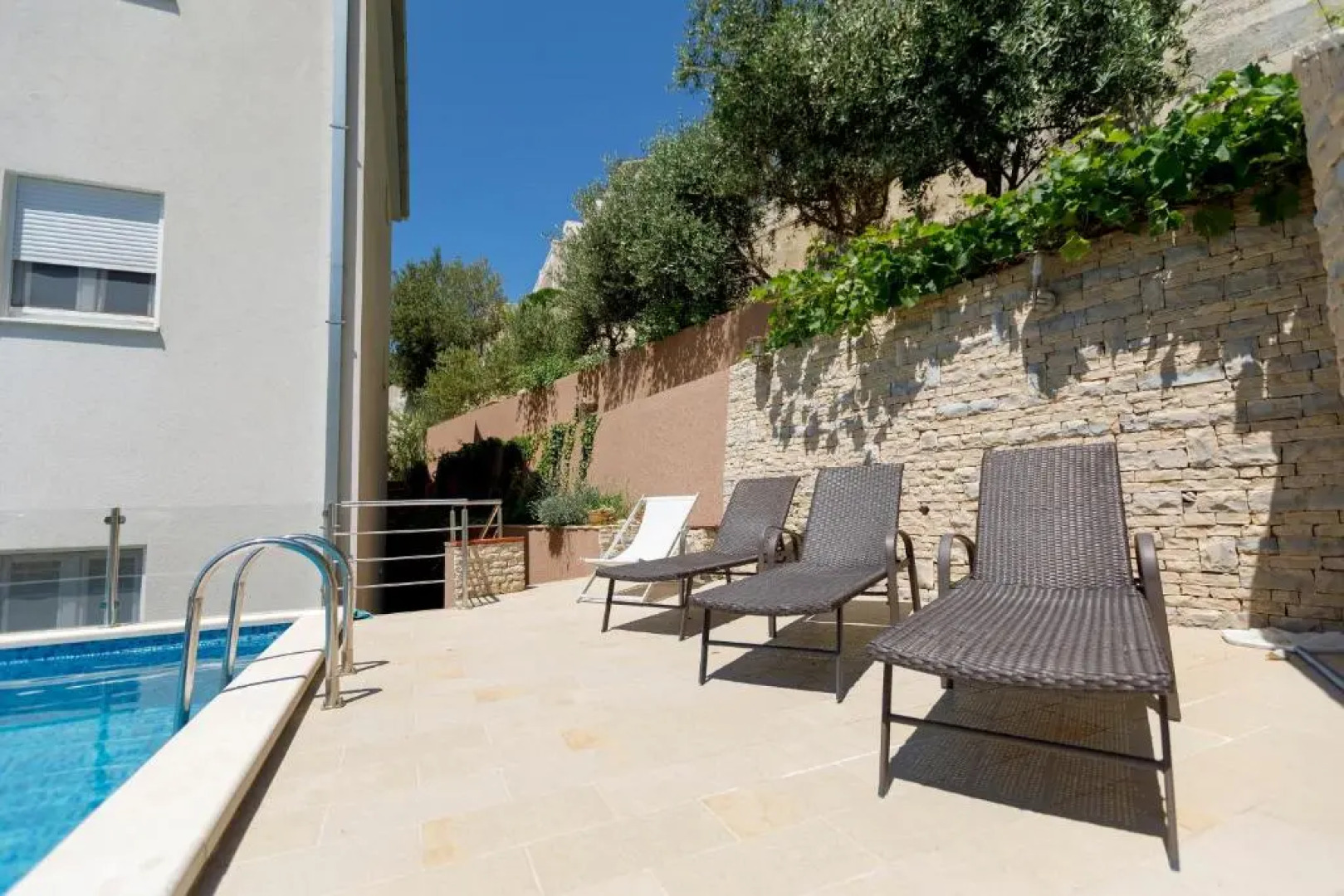 Apartments Sara & Nina