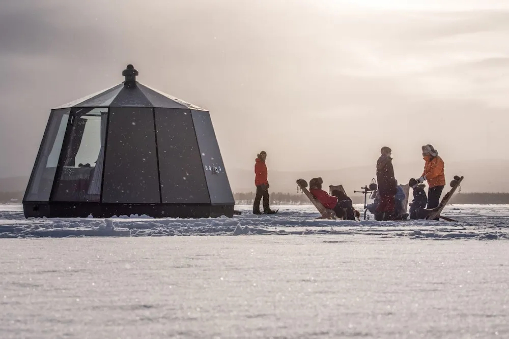 Arctic Guesthouse & Igloos