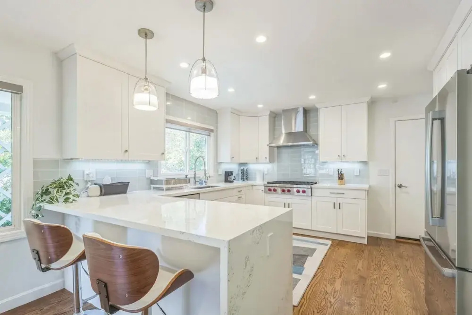 Charming Retreat With Hot Tub & Scenic Trails 2 Bedroom Home