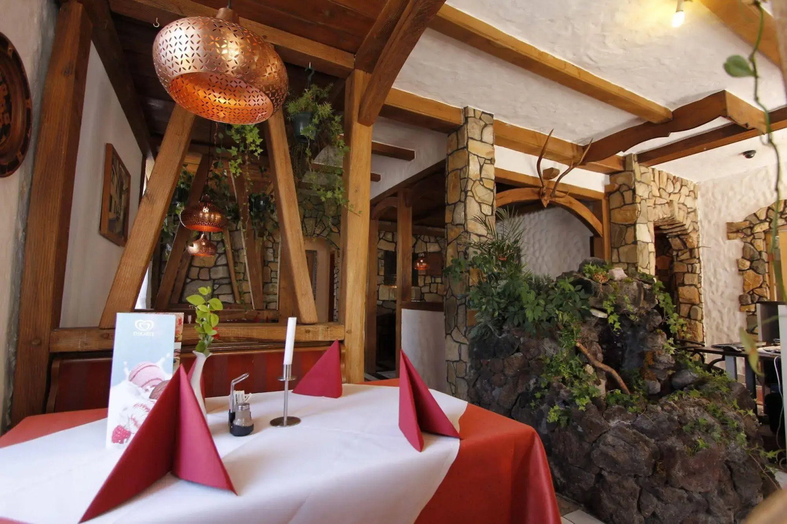 Hotel Restaurant Adria - Stuben