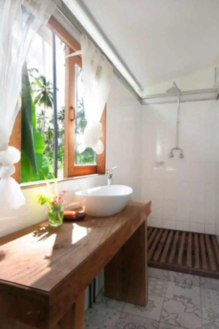 Two Canoes Island Getaway