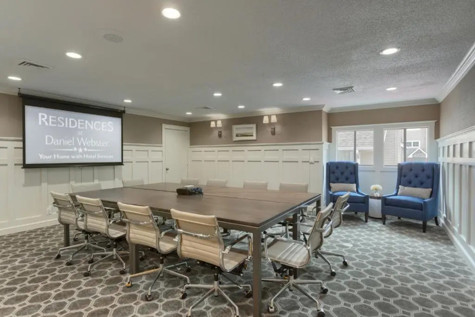 Residences at Daniel Webster