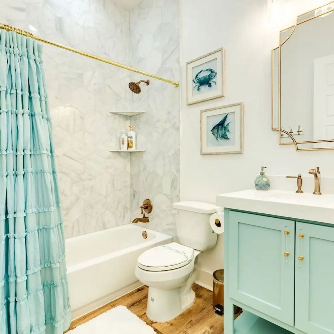 Boats Fishing and Exquisite Decor