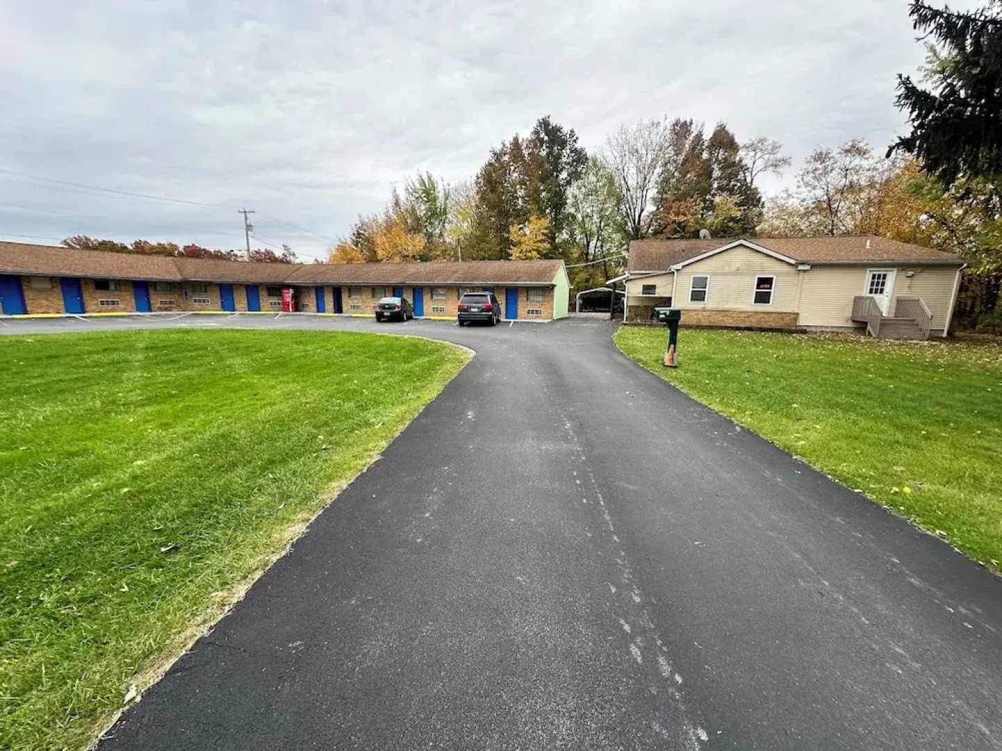 Westgate Manor Motel Austintown-Younstown, Ohio