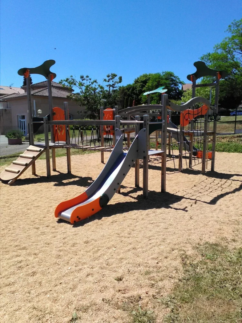 Villa With 2 Bedrooms in Saint-pierre-lafeuille, With Private Pool, Fu