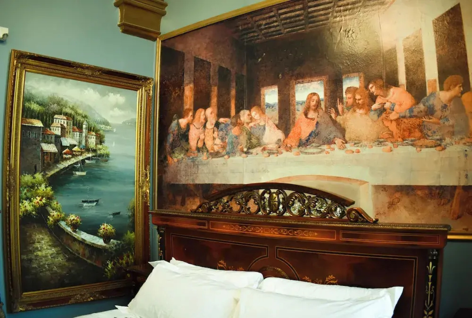 Chateau Connellsville