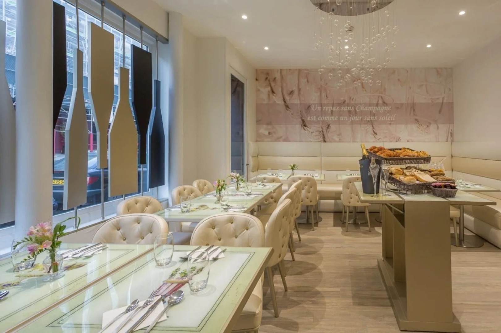 Hotel Les Bulles de Paris