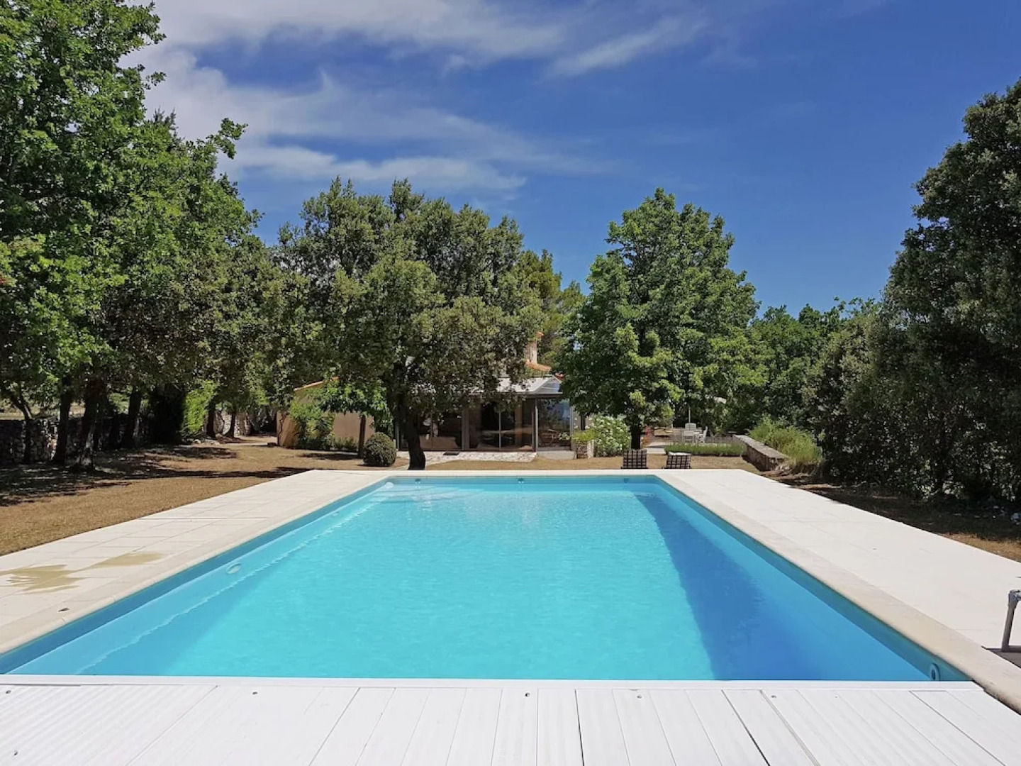 Luxurious Villa With Heated, Private Pool and Panoramic Views of the Luberon