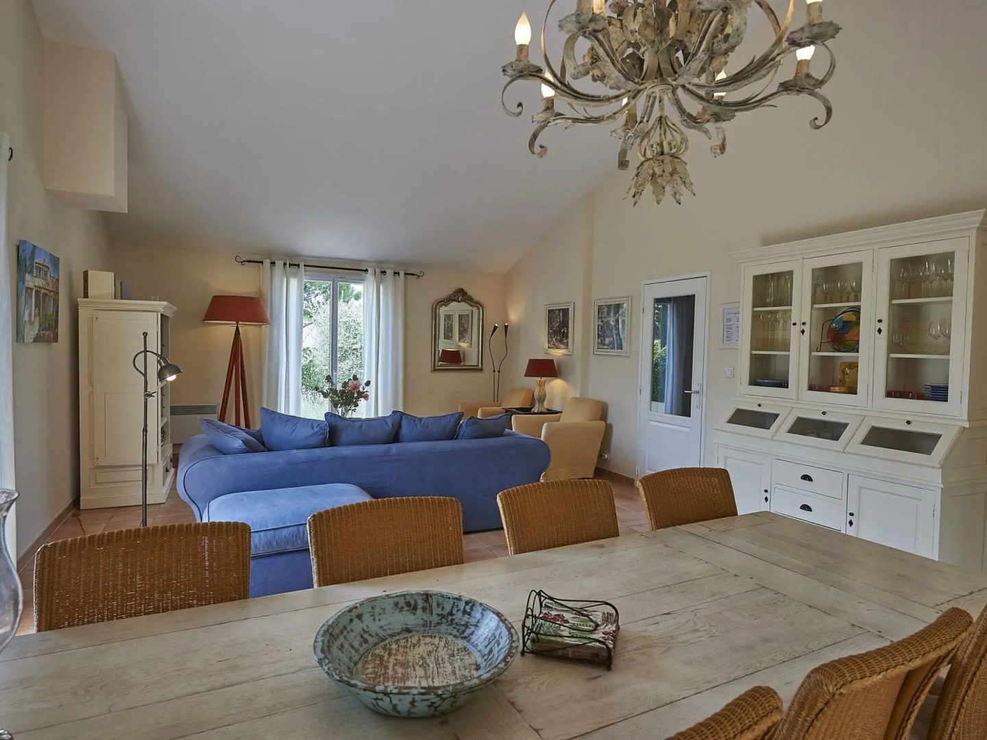 Attractive holiday villa on the Sainte Baume massif