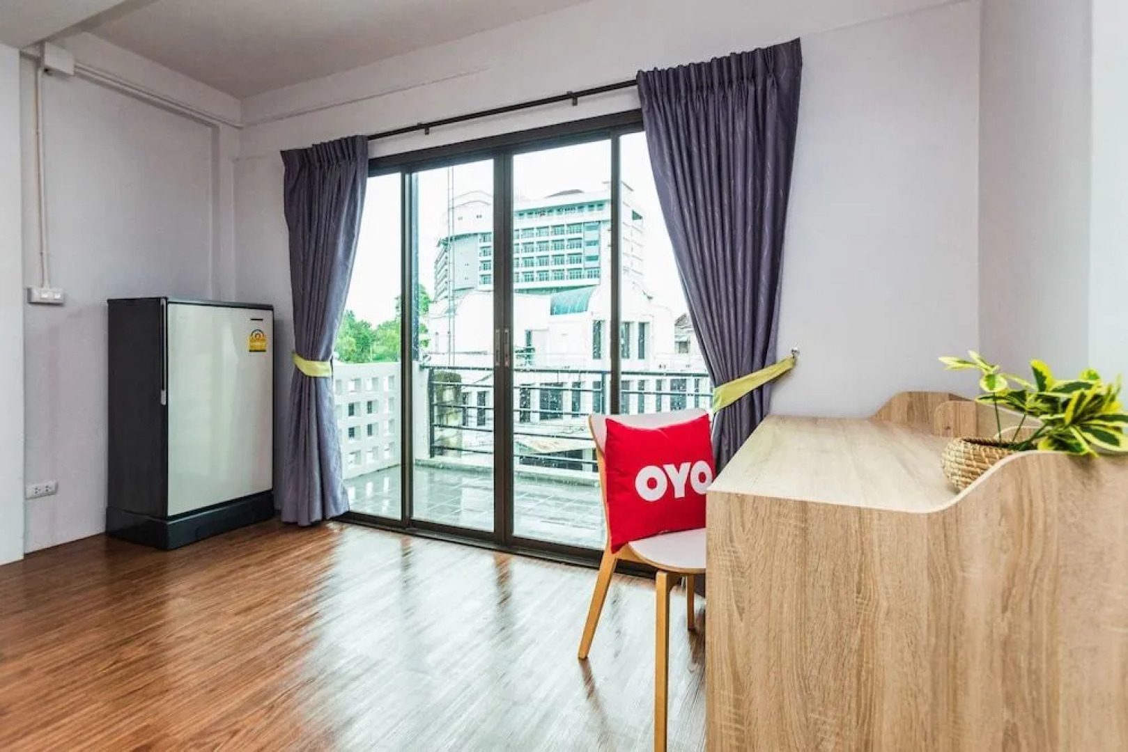 Oyo 435 Frame Residence