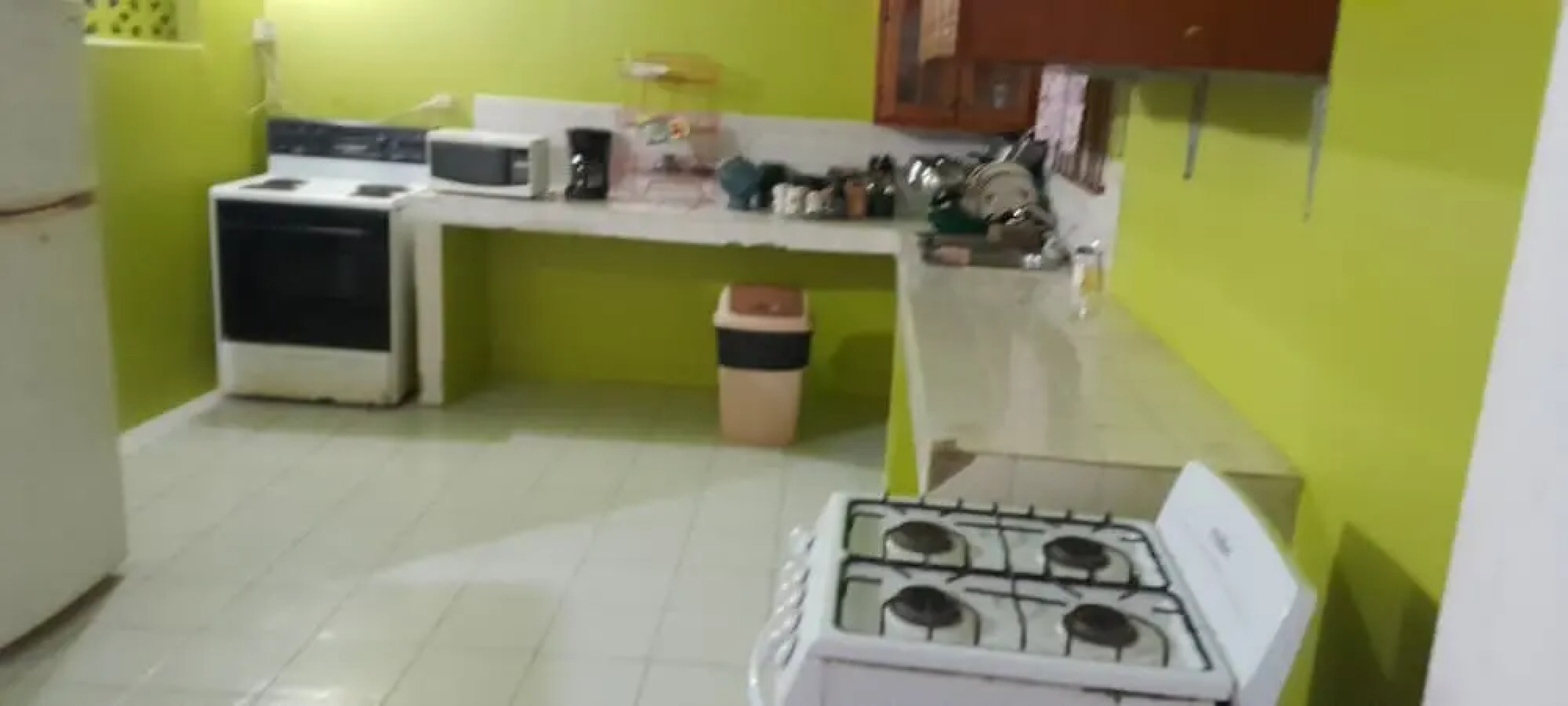 The Cozy Family Inn Guesthouse