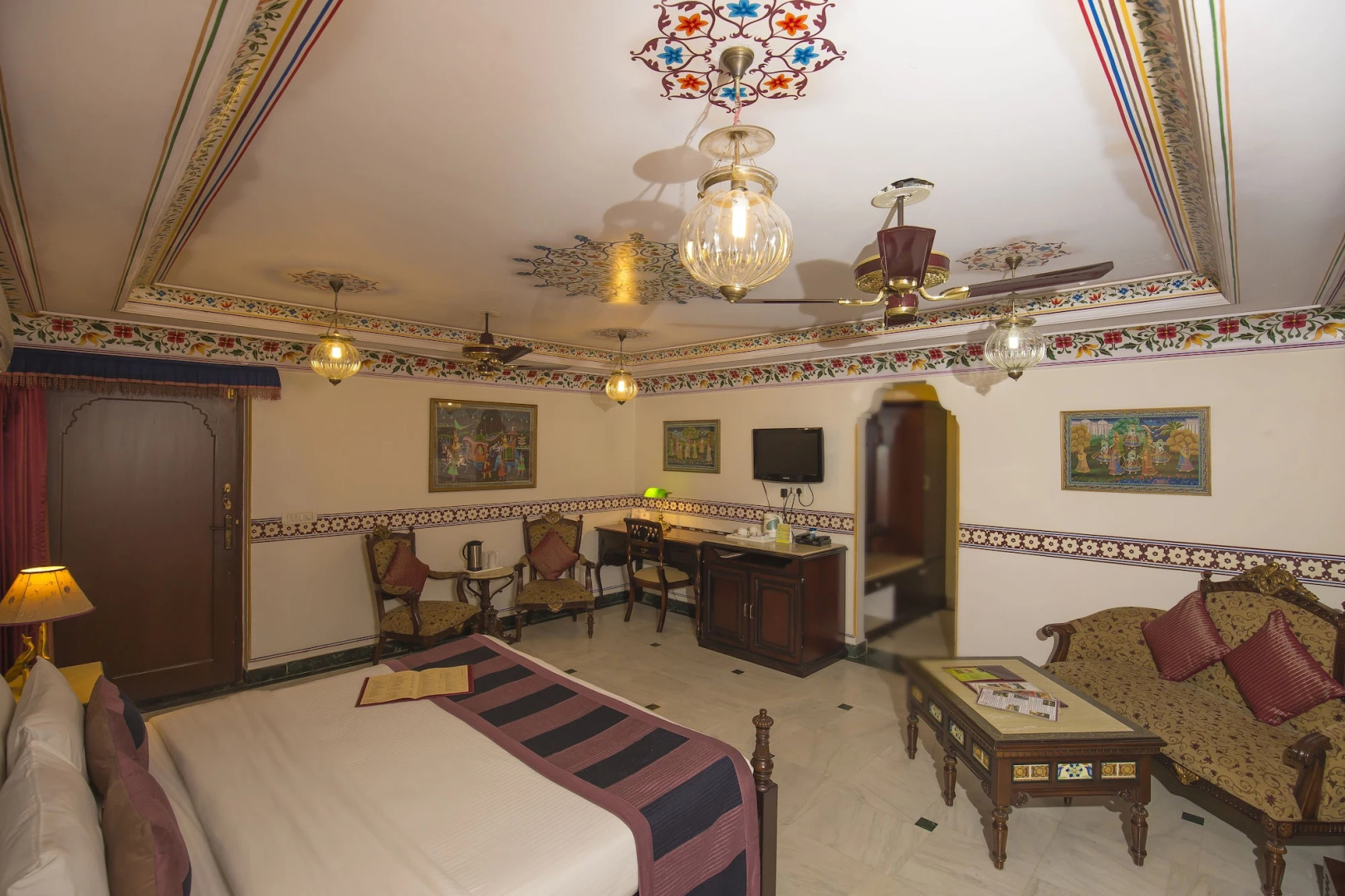 Umaid Bhawan - A Heritage Style Boutique Hotel
