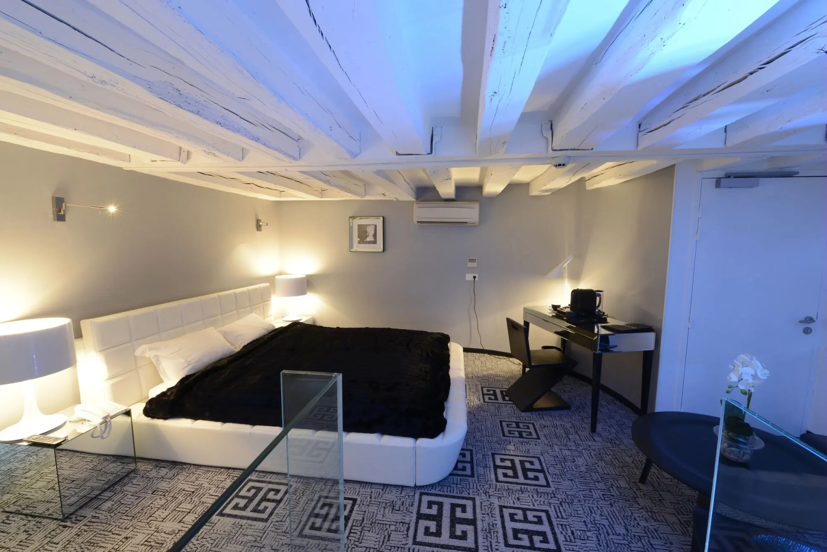 Art Hôtel Rochecorbon