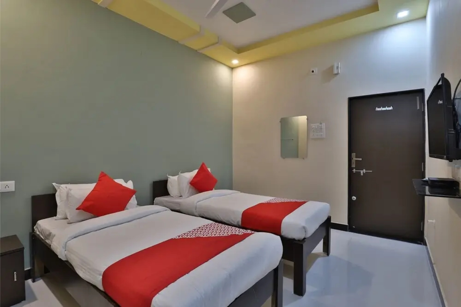 OYO 37298 Hotel Ocean